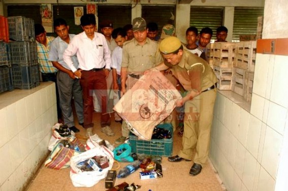 SDM seized huge numbers of rice bags, sugar bags, foreign liquor from two market sheds of Agartala, High prices prompt alleged rice smuggling to Bangladesh, accused yet to be arrested SDM seized huge numbers of rice bags, sugar bags, foreign liquor from two market sheds of Agartala, High prices prompt alleged rice smuggling to Bangladesh, accused yet to be arrested